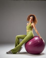 Her’ Flaire Pants - Image 2